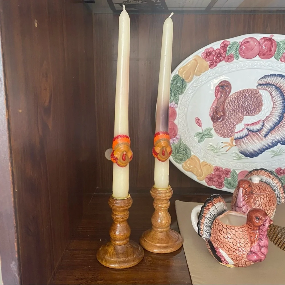 10” Thanksgiving Embossed Turkey Pair of Tapers Vintage 1990s